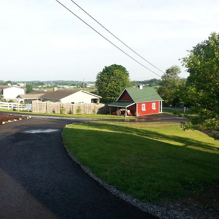 Amish Blessings Cabins มิลเลอร์สเบิร์ก ภายนอก รูปภาพ